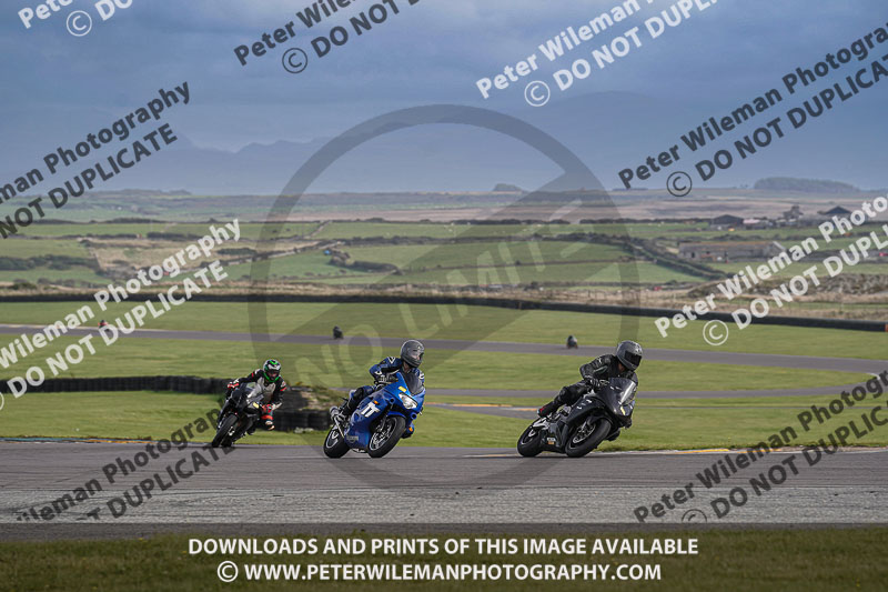 anglesey no limits trackday;anglesey photographs;anglesey trackday photographs;enduro digital images;event digital images;eventdigitalimages;no limits trackdays;peter wileman photography;racing digital images;trac mon;trackday digital images;trackday photos;ty croes